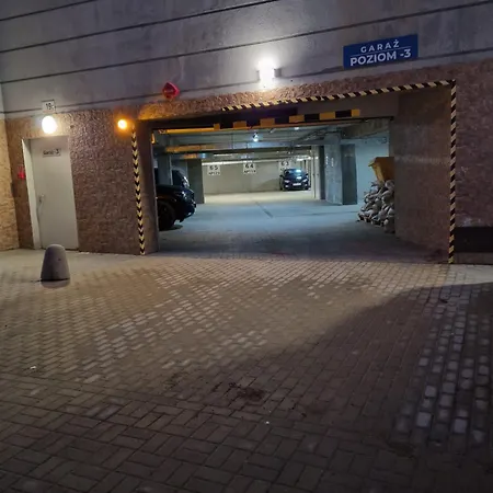 Zloty Lisc Apartment *